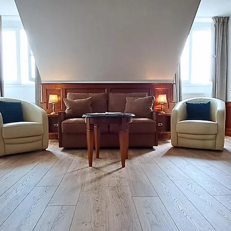 Au Jardin D'a Cote Montreuil (Pas-de-Calais)